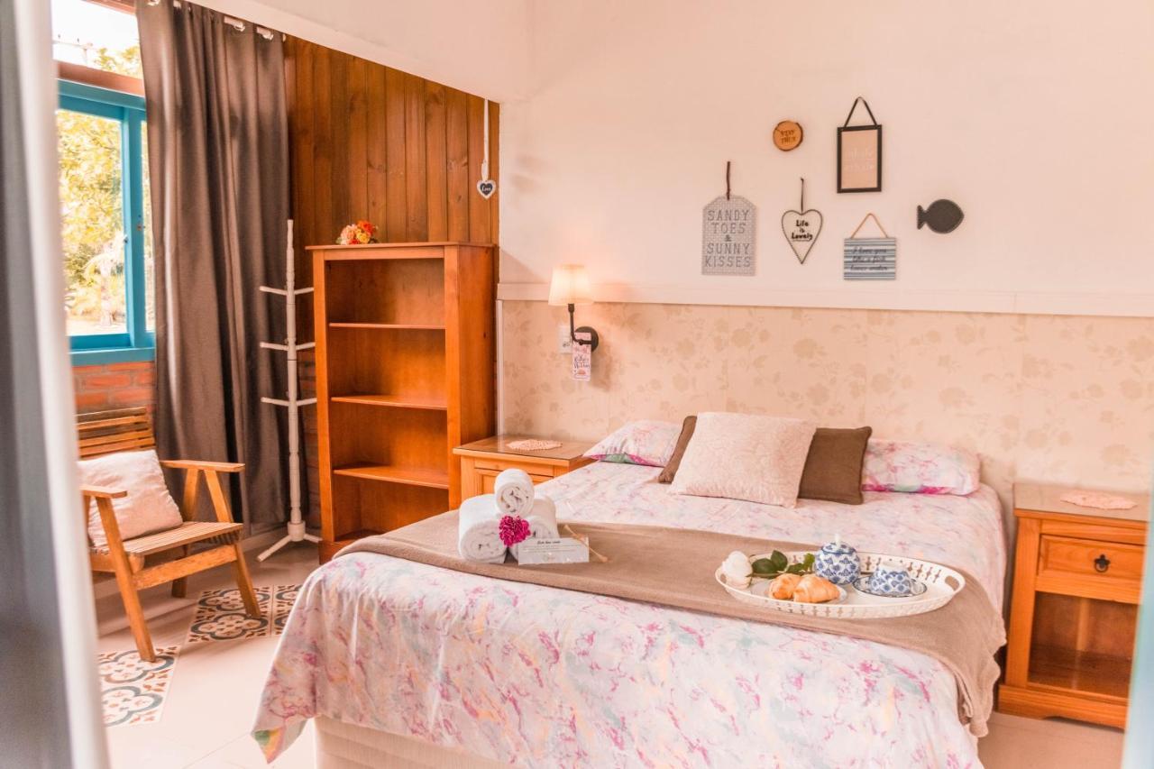 Pousada Waikiki Praia do Rosa Ngoại thất bức ảnh