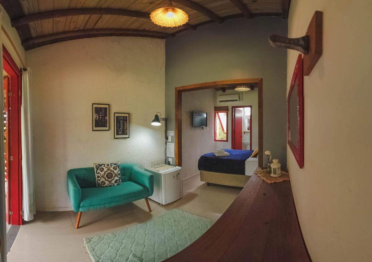 Pousada Waikiki Praia do Rosa Ngoại thất bức ảnh